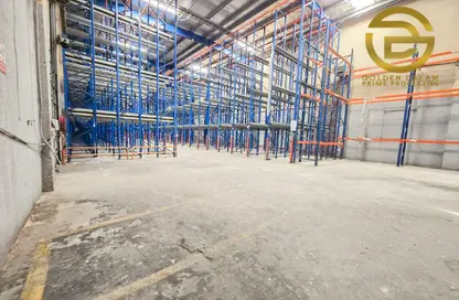 Warehouse - Studio - 2 Bathrooms for rent in Dubai Investment Park 2 (DIP 2) - Dubai Investment Park (DIP) - Dubai