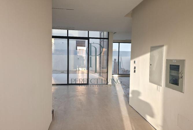 83223369 - Property Image 2