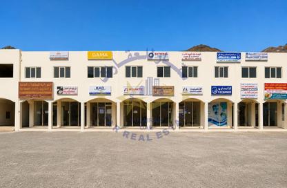 Shop - Studio - 3 Bathrooms for sale in Al Hayl - Fujairah