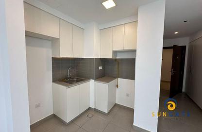 Apartment - Studio - 1 for rent in Zahra Breeze Apartments 4A - Zahra Breeze Apartments 4 - Zahra Breeze Apartments - Town Square - Dubai Apartment - Studio - 1 for rent in Zahra Breeze Apartments 4A - Zahra Breeze Apartments 4 - Zahra Breeze Apartments - Town Square - Dubai