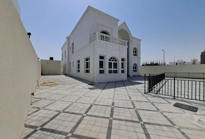 127032845 - Property Image 2