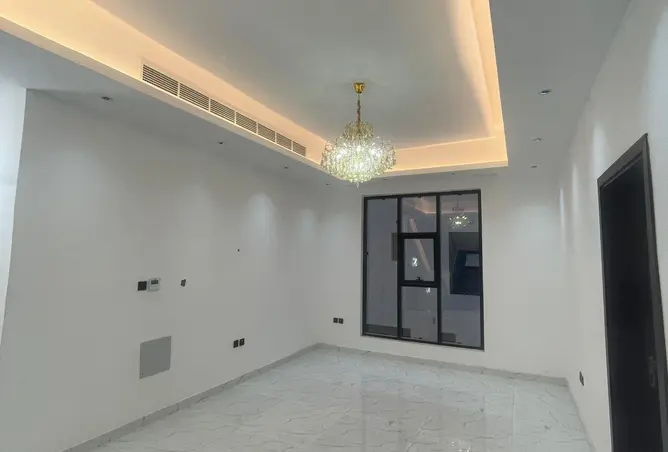 99124793 - Property Image 2