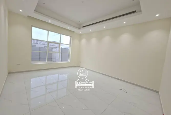 148635115 - Property Image 3