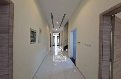 Villa - 4 - 6 for rent in Zayed City (Khalifa City C) - Khalifa City - Abu Dhabi