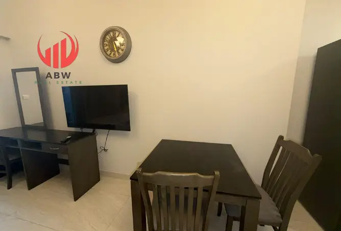 165621098 - Property Image 3