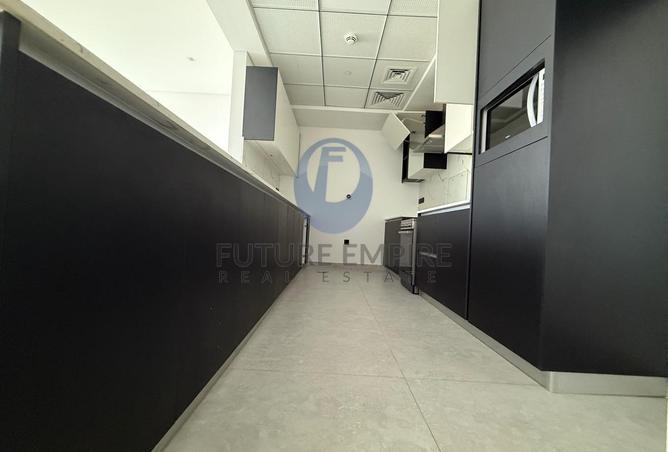 105968420 - Property Image 2