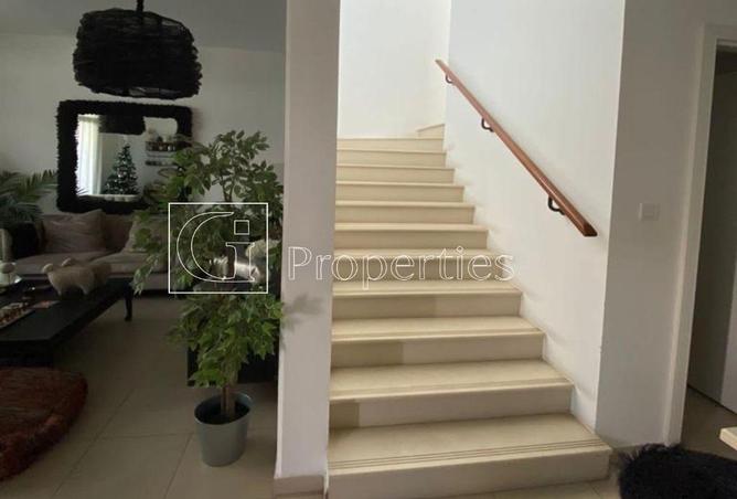 64425059 - Property Image 3