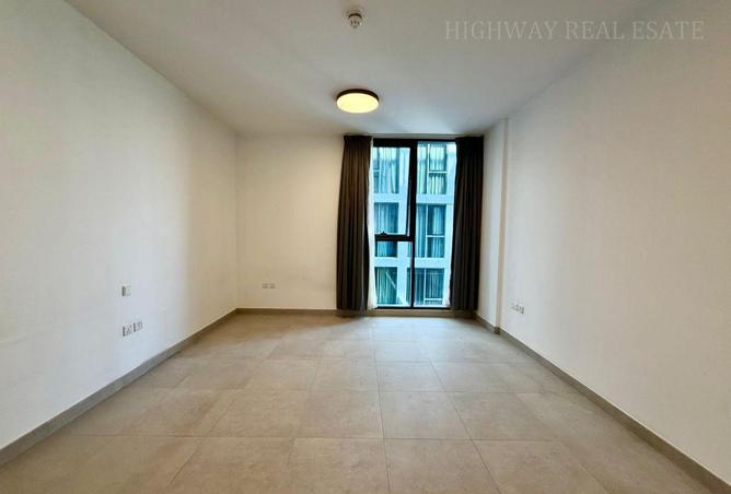 98716692 - Property Image 2