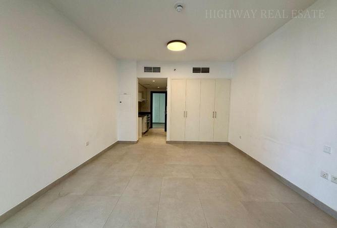 98716692 - Property Image 3