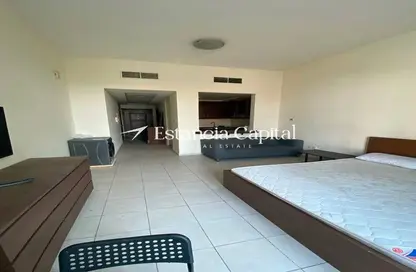 Apartment - 1 Bathroom for rent in Building 58 - Mediterranean Cluster - Discovery Gardens - Dubai