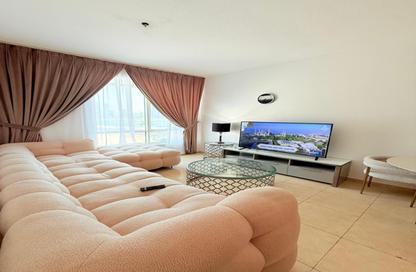 Apartment - Studio - 1 Bathroom for rent in Al Khan Corniche - Al Khan - Sharjah