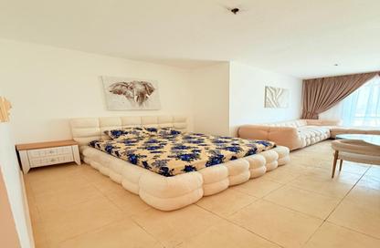 Apartment - Studio - 1 Bathroom for rent in Al Khan Corniche - Al Khan - Sharjah