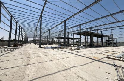 Warehouse - Studio for rent in Phase 1 - Dubai Investment Park (DIP) - Dubai