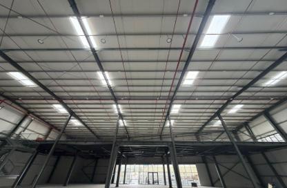 Warehouse - Studio for rent in Phase 1 - Dubai Investment Park (DIP) - Dubai