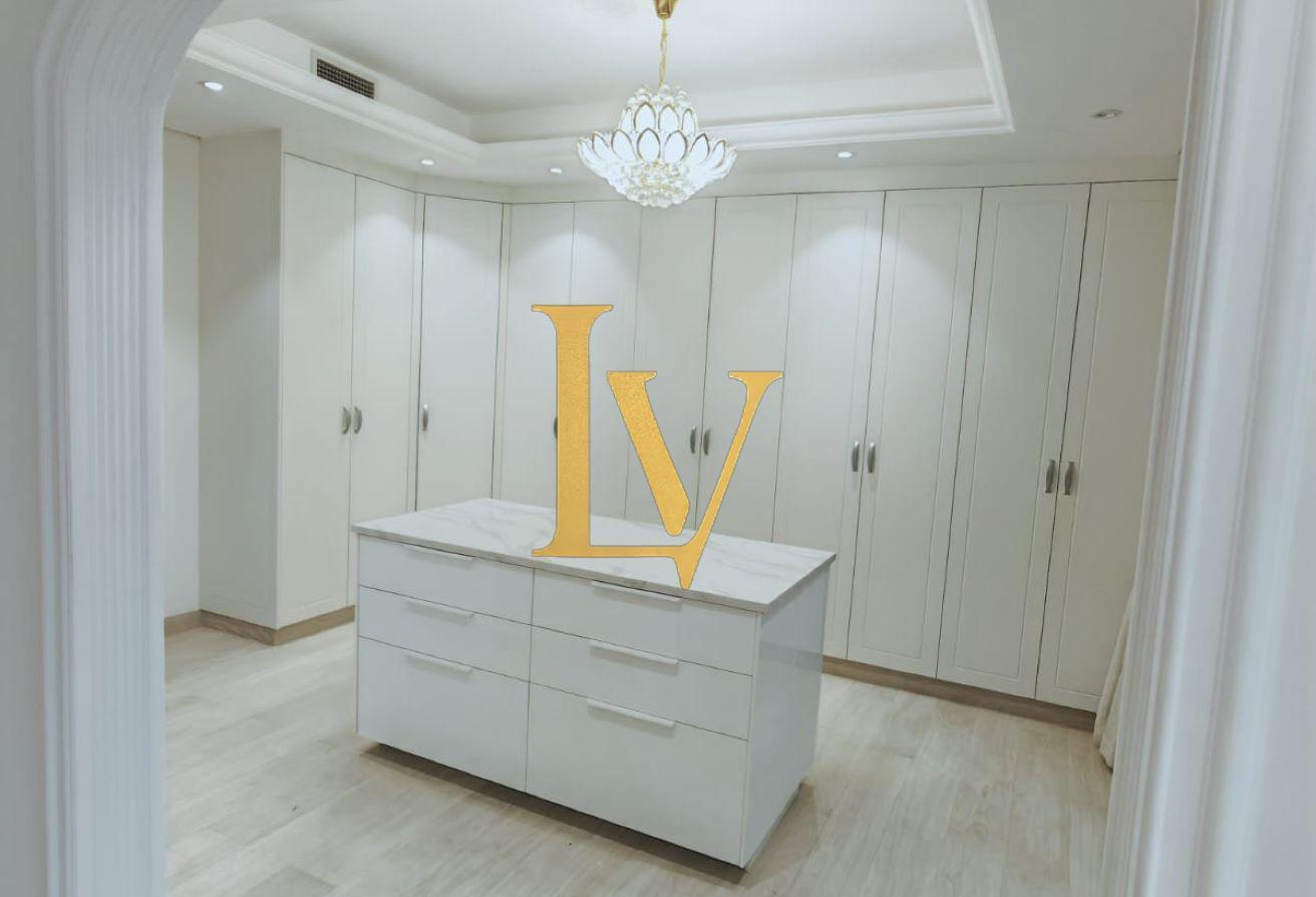 6BR Villa | Private Garden in Living Legends photo 18
