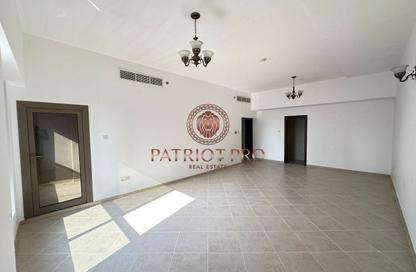 Apartment - 2 Bedrooms - 3 Bathrooms for rent in Al Shafar Tower 2 - Al Shafar Tower - Barsha Heights (Tecom) - Dubai