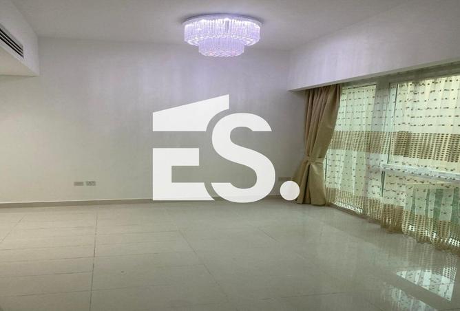 2PKsiuOLiYy - Property Image 3