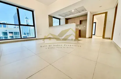 Apartment - 1 Bedroom - 2 Bathrooms for rent in Jumeirah Garden City - Al Satwa - Dubai