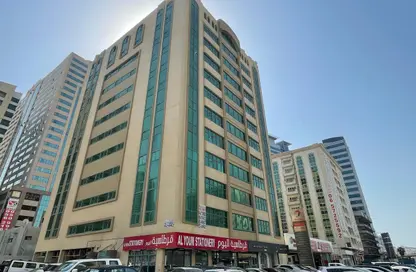 Apartment - 2 Bedrooms - 2 Bathrooms for rent in Al Khan - Sharjah