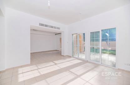 Townhouse - 3 - 2 for rent in Al Reem 2 - Al Reem - Arabian Ranches - Dubai