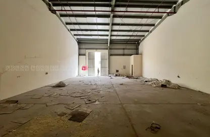 Warehouse - Studio - 1 Bathroom for rent in Emirates Industrial City - Sharjah