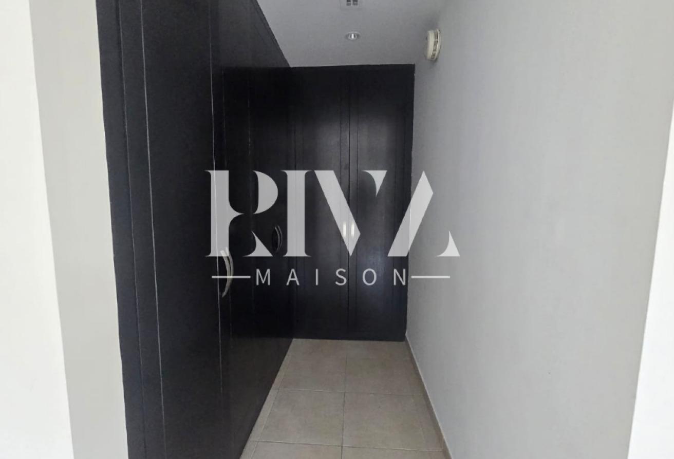Corner Plot | 3BR Regional Villa | Jumeirah Park photo 19