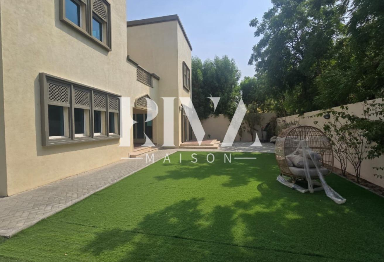 Corner Plot | 3BR Regional Villa | Jumeirah Park photo 2