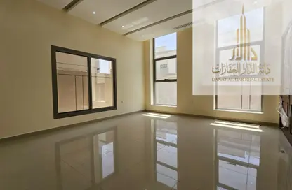 Apartment - 4 Bedrooms - 5 Bathrooms for sale in Al Yasmeen 1 - Al Yasmeen - Ajman