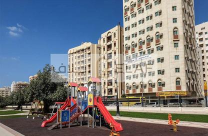 Whole Building - 7+ - 7+ for sale in Um Altaraffa - Sharjah