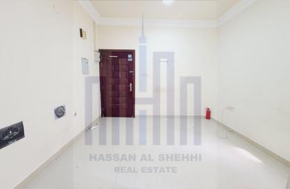 Apartment - Studio - 1 Bathroom for rent in Fire Station Road - Muwaileh - Sharjah