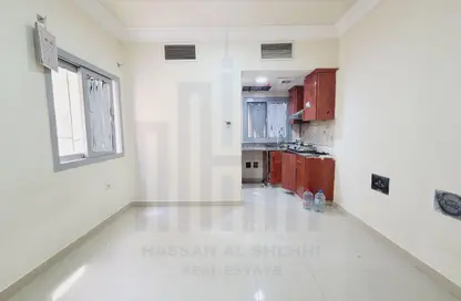 Apartment - 1 Bathroom for rent in Fire Station Road - Muwaileh - Sharjah