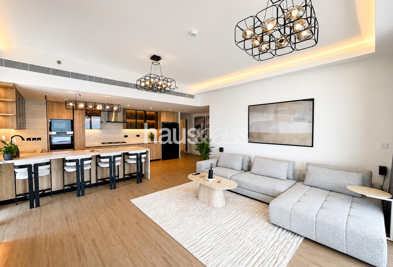 Newly Renovated 3BR+M | Full SeaView | Best Layout photo 4