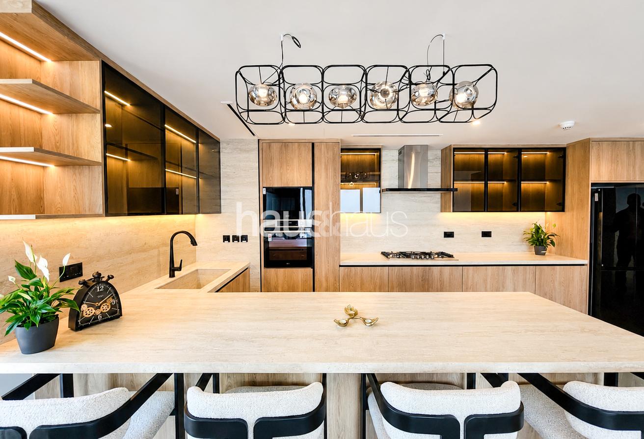 Newly Renovated 3BR+M | Full SeaView | Best Layout photo 6