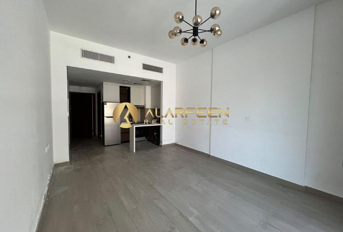 Modern Studio |Best Amenities| Spacious photo 2