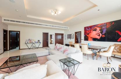 Apartment - 3 Bedrooms - 4 Bathrooms for rent in Emerald - Tiara Residences - Palm Jumeirah - Dubai