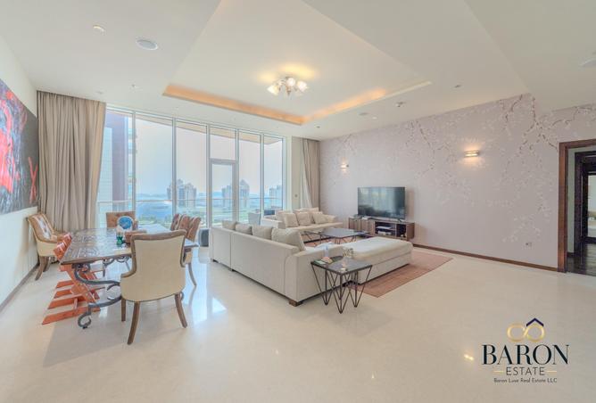 114152327 - Property Image 3