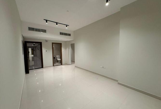 74237675 - Property Main Image