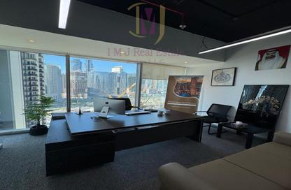 Office Space - Studio - 1 Bathroom for rent in The Binary Tower - Business Bay - Dubai