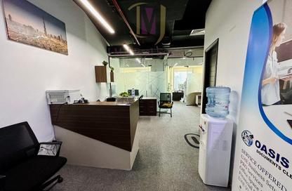 Office Space - Studio - 1 Bathroom for rent in The Binary Tower - Business Bay - Dubai