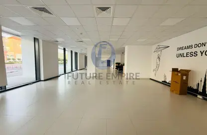 Shop - Studio - 2 Bathrooms for rent in Dubai Healthcare City - Bur Dubai - Dubai