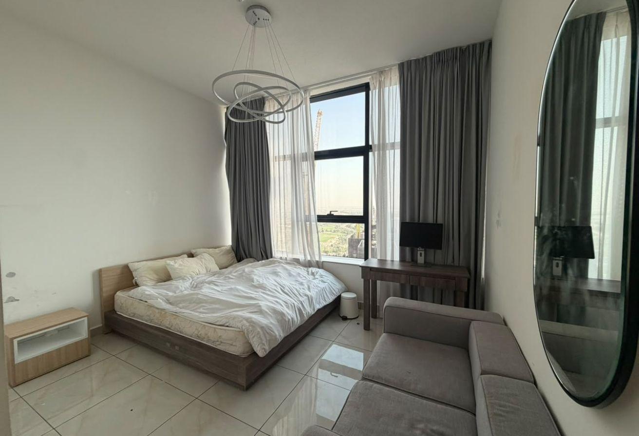 Furnished 1BR |Bright | City View photo 4