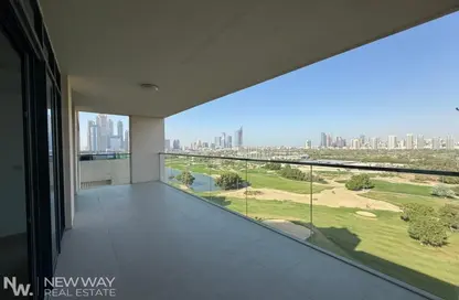 Apartment - 3 Bedrooms - 5 Bathrooms for rent in Vida Residence 3 - Vida Residence - The Hills - Dubai