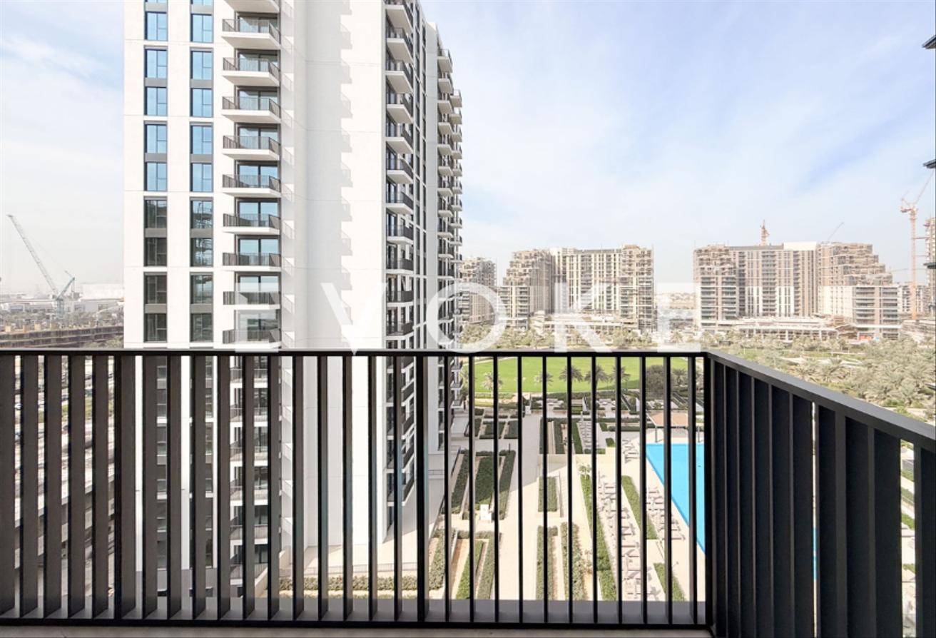 Pool and Park Views | Resort Style Amenities photo 4