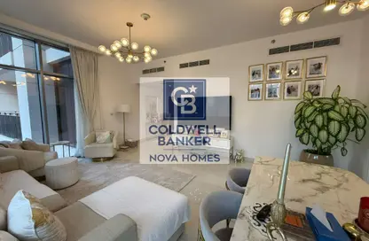 Apartment - 1 Bedroom - 2 Bathrooms for rent in Boulevard Crescent Tower 2 - BLVD Crescent - Downtown Dubai - Dubai