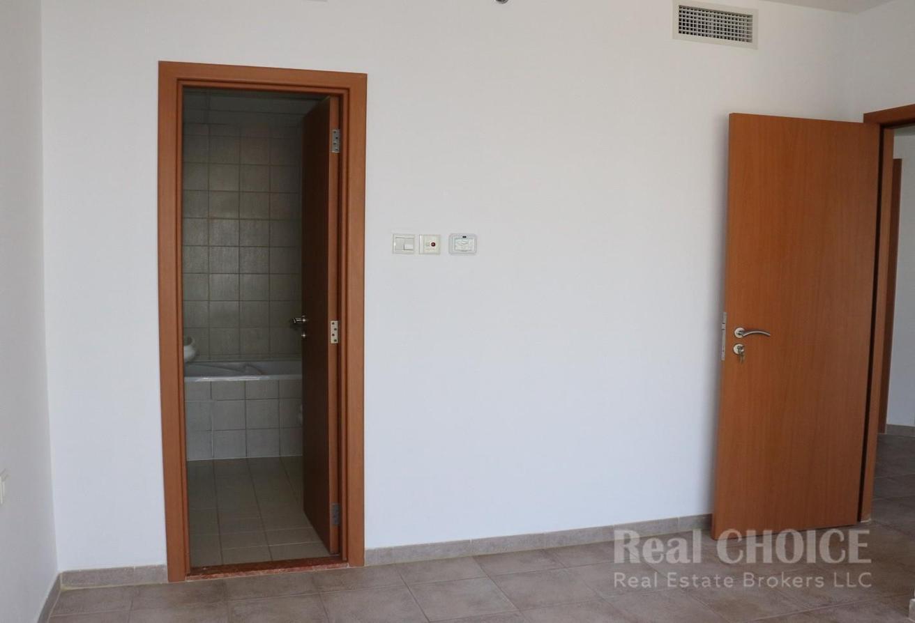 1-BR Apartment | Premium Amenities |Prime Location photo 11