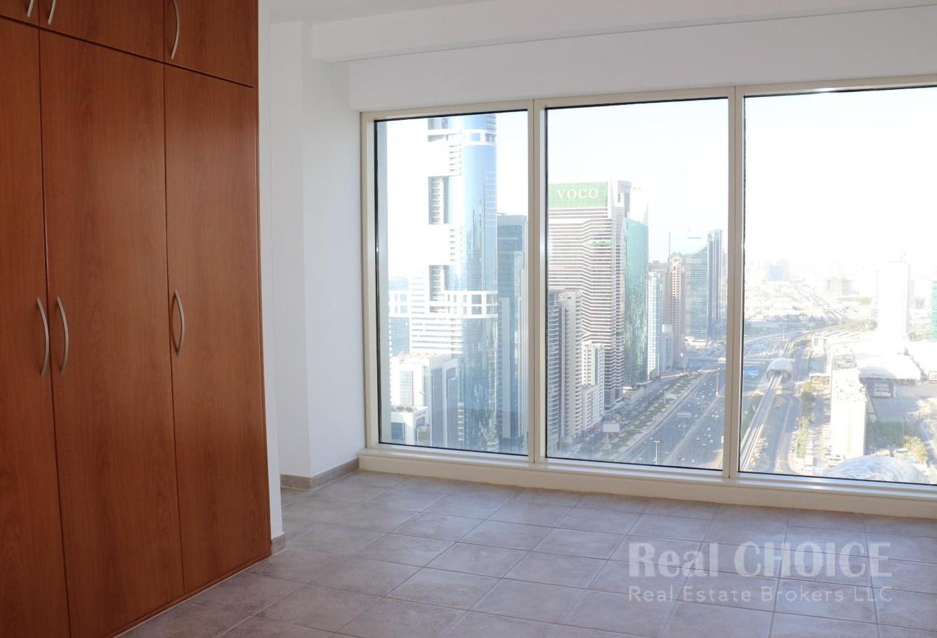1-BR Apartment | Premium Amenities |Prime Location photo 6