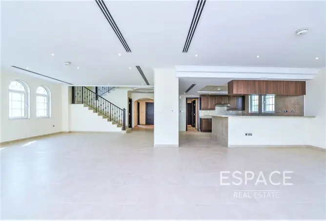 142359509 - Property Image 3