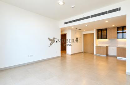 Apartment - 1 - 1 for rent in Golf Heights - The Views - Dubai
