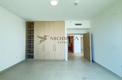 Apartment - 1 - 1 for rent in Golf Heights - The Views - Dubai