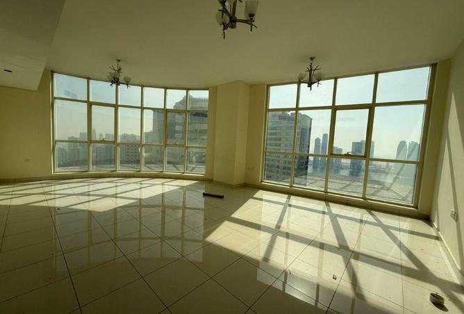 87451317 - Property Main Image